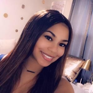 Meet your Posher, Nadia